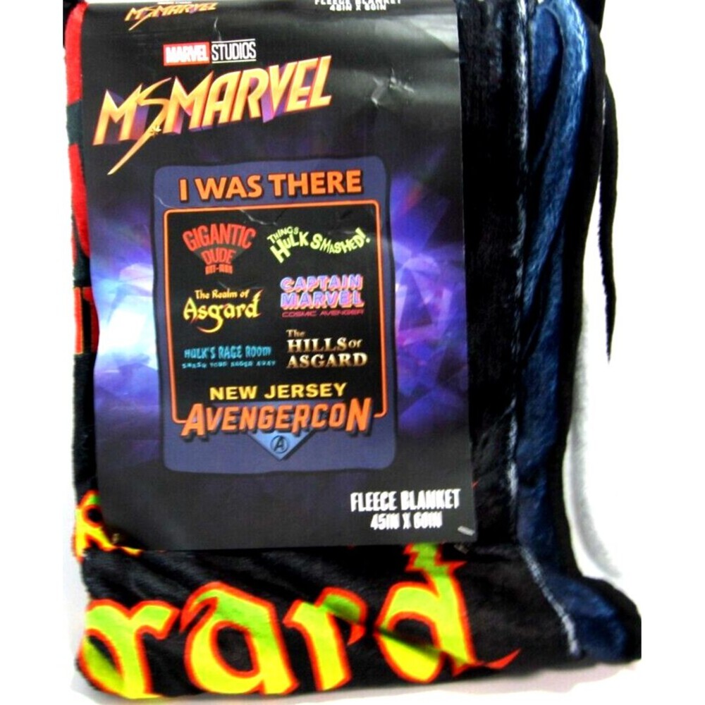 Marvel Studios Ms. Marvel New Jersey Avengercon Fleece Blanket 45" x 60" - NEW!